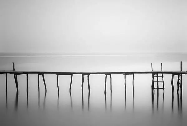 太宰治为什么觉得生而为人很抱歉,太宰治哪怕丧到极致也热爱着世界