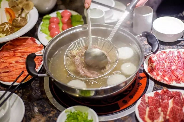 6.8折!烟台路上这家烧烤城震撼登场!承包你的整个5月……