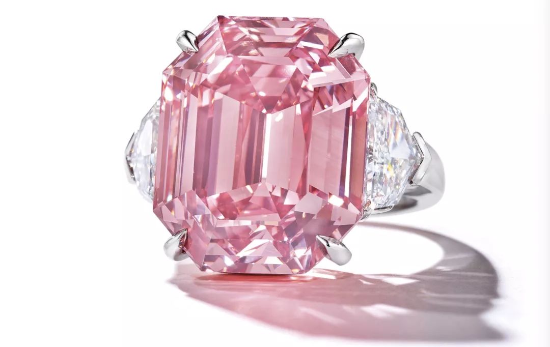 史诗级粉钻被人拍走了,你的彩钻还在等你!