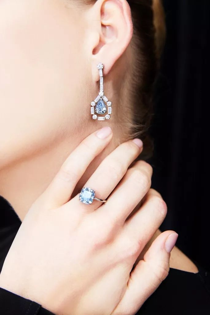 史诗级粉钻被人拍走了,你的彩钻还在等你!