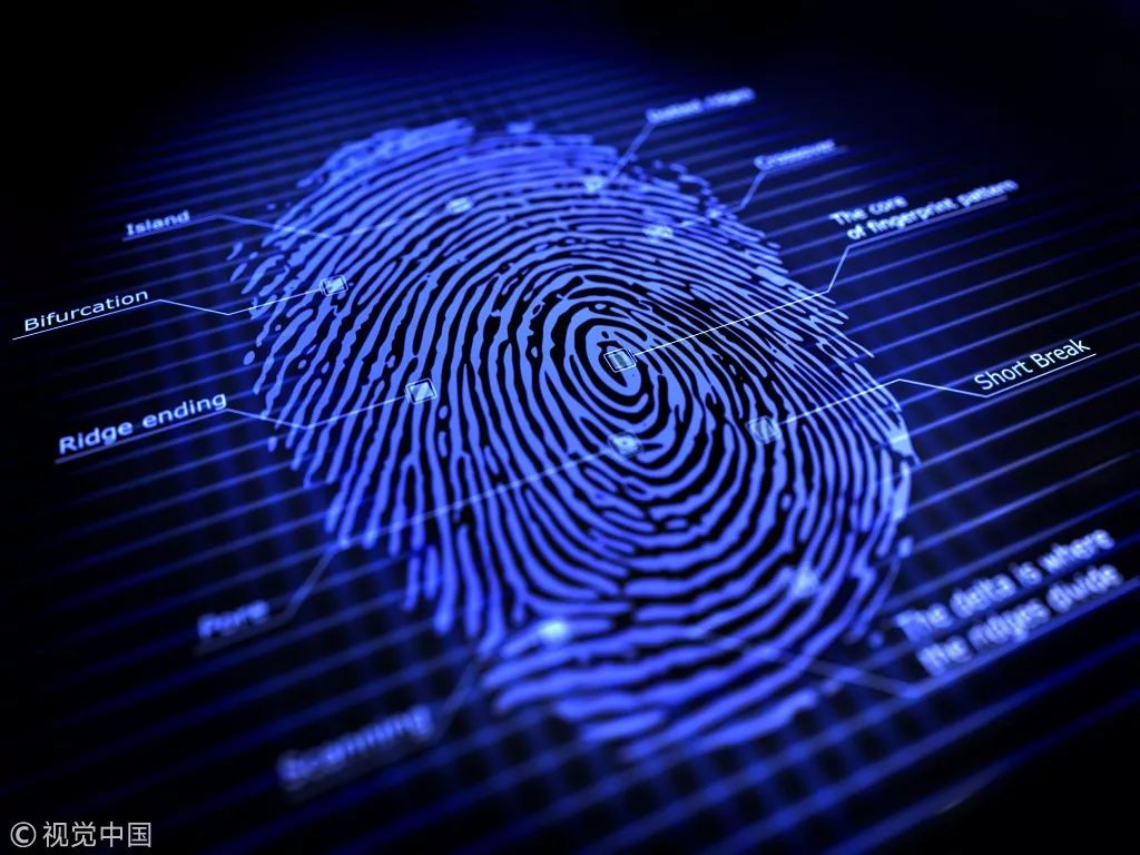 妈妈*证办**时发现指纹消失！知道原因后心里酸酸的……