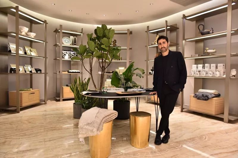 怎么营造浪漫餐桌,怎么布置餐桌有仪式感