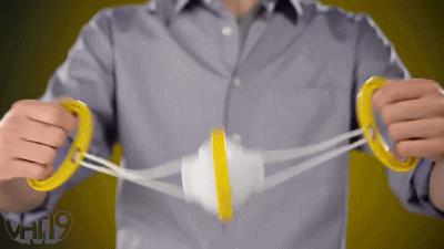 最有趣的扯蛋神器,国外小哥碎蛋神器