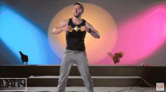 最有趣的扯蛋神器,国外小哥碎蛋神器