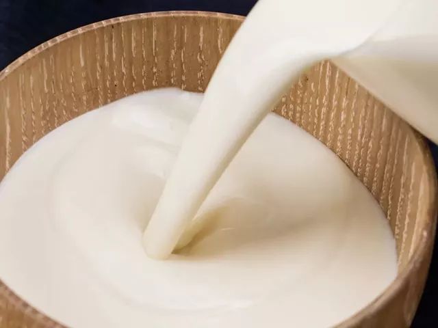 一条拼团｜“百菲酪”水牛奶，日东红茶经典奶茶