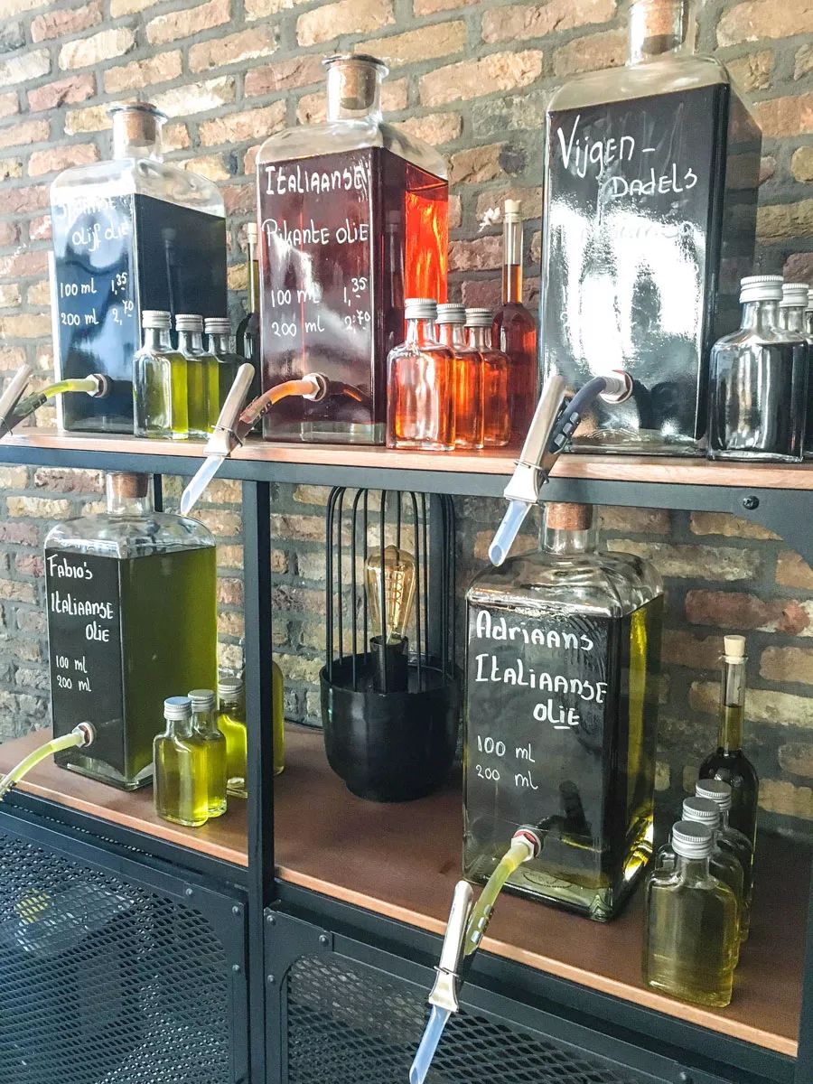 荷兰寻味|木板上的荷式下午茶:Borrelplank,这些好店不能错过!