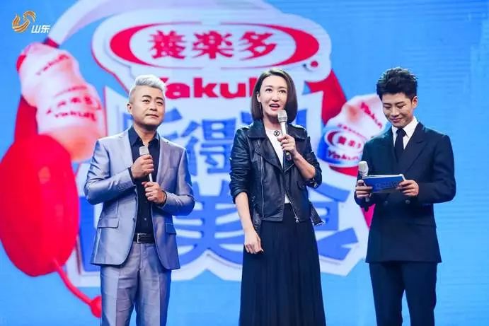 陈红陈赫视频,陈红探班欧阳娜娜