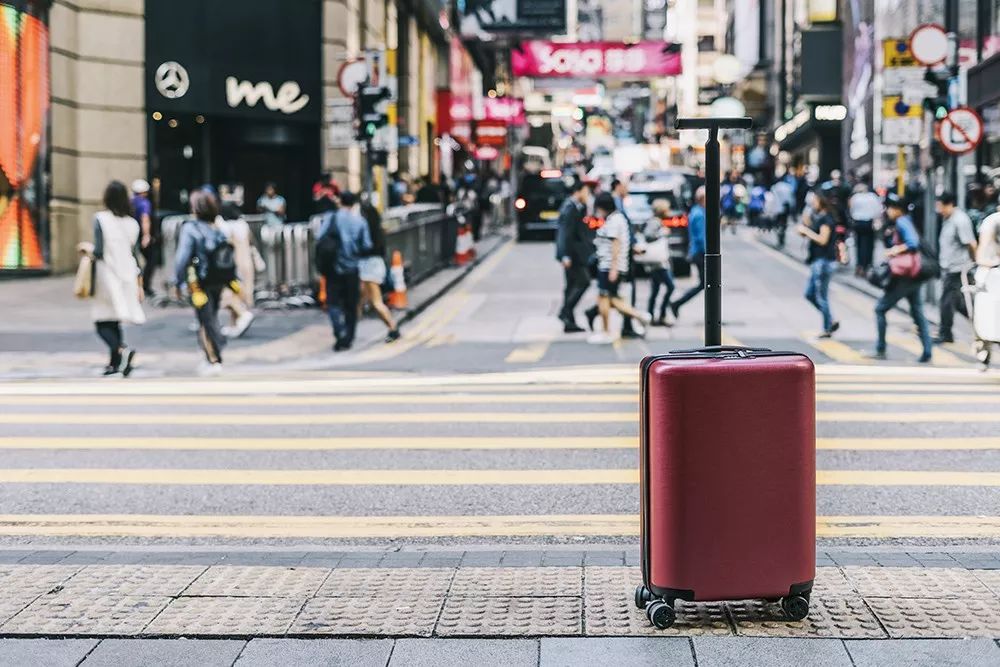 乘坐飞机托运行李包尺寸要求,飞机免费托运行李箱最大尺寸