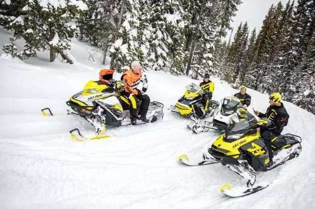 这里的冬天曾是“禁地”，现在是人神共享的冰雪秘境，机票低至¥500！