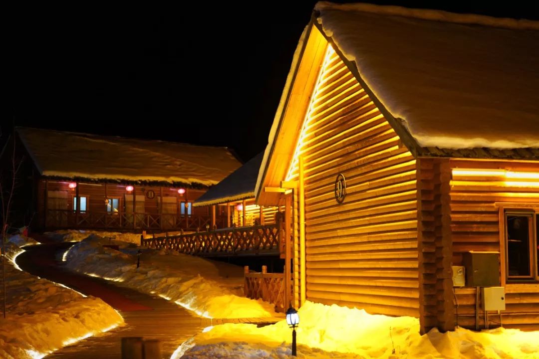 这里的冬天曾是“禁地”,现在是人神共享的冰雪秘境,机票低至¥500!