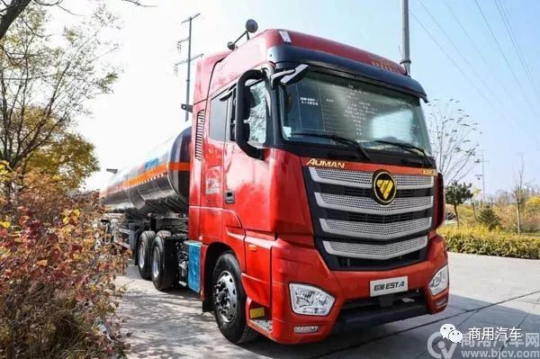 欧曼EST安全之星获评“化工物流行业推荐用车”