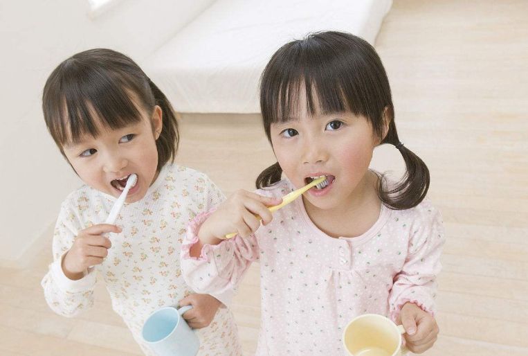 身体有异味是大病的前兆吗,体内早上有怪味是什么情况