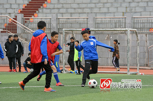 足球青训暑假训练营青少年,青少年足球冬训营火热开练