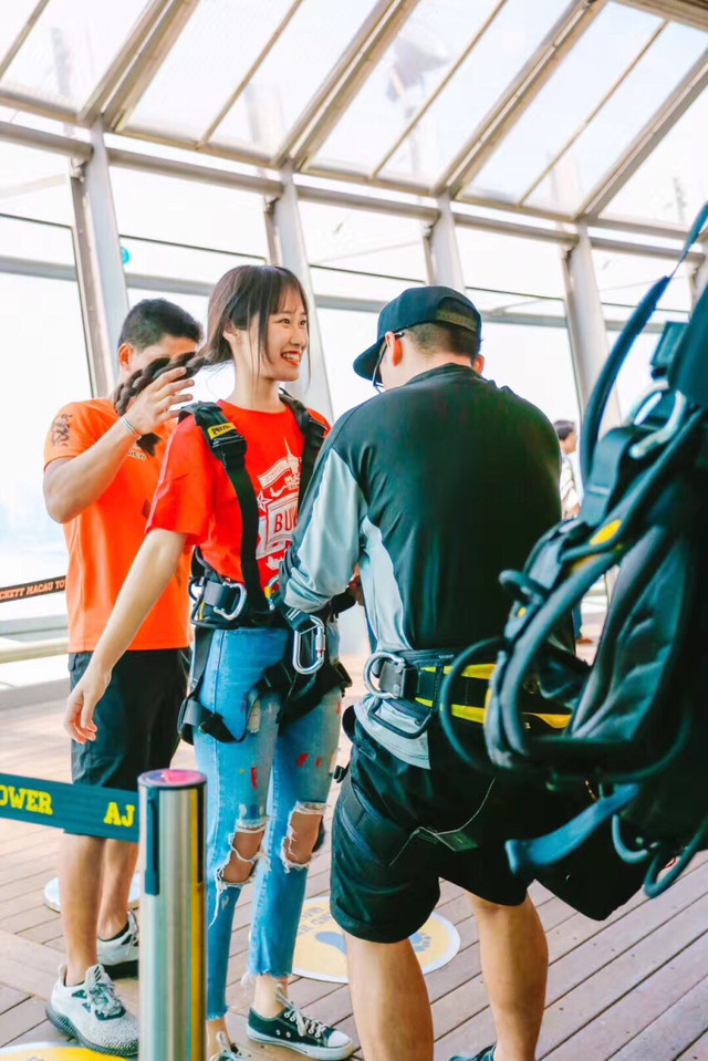 一生跳一次蹦极,澳门塔蹦极是全球最高吗