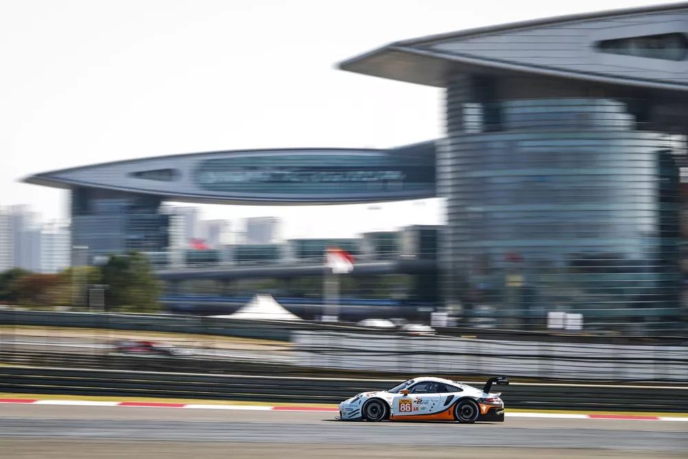 卡雷拉杯比赛采访,采访冠军车手