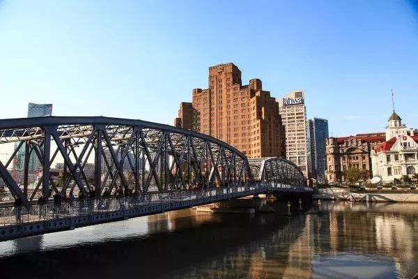 你出生的那年都发生了什么大事,你出生哪年发生了什么事