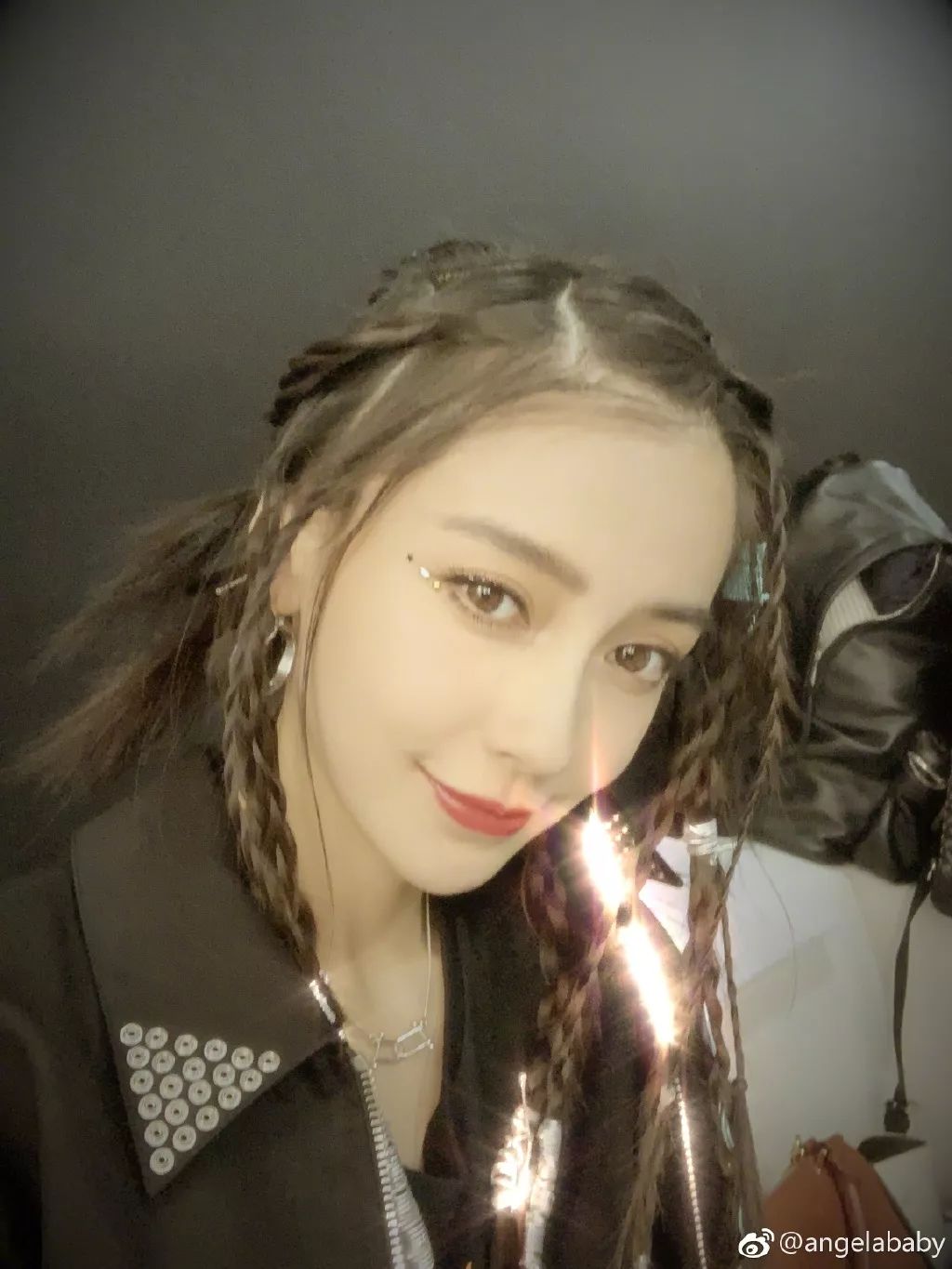 沈梦辰卖芭比粉包,沈梦辰卖杜海涛送的包