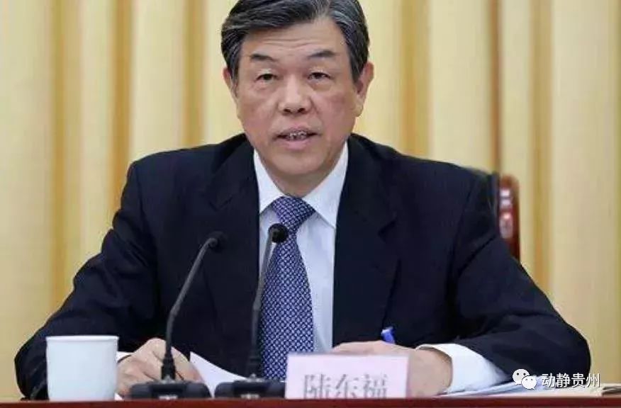 网上购买火车票用不用换纸质车票 (火车网上退票要11天需要手续费吗)