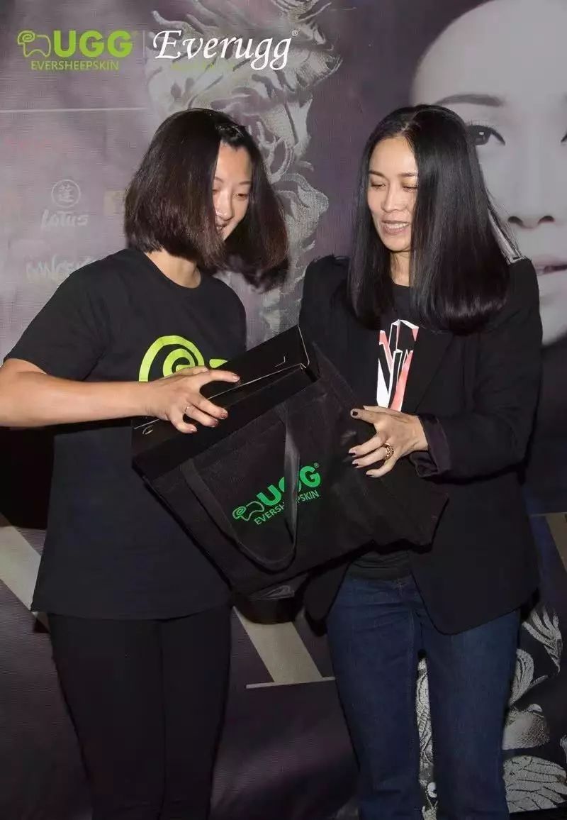 错过了黑五吗？还在等boxingday吗？圣诞月的第一天，年度清仓特卖会强势来袭！