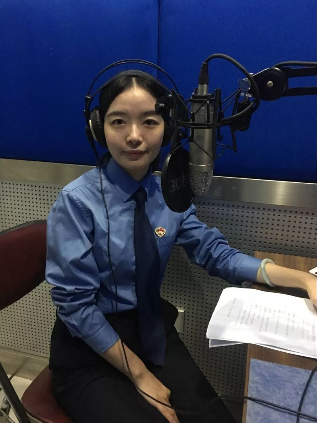 糟心！女子免费体验美容却被做成“阴阳脸”……