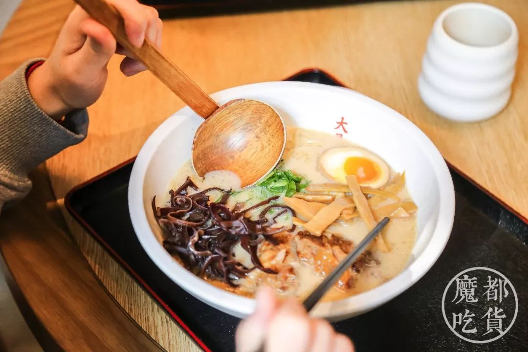 大骨熬汤的味千拉面,味千拉面大骨熬汤30年