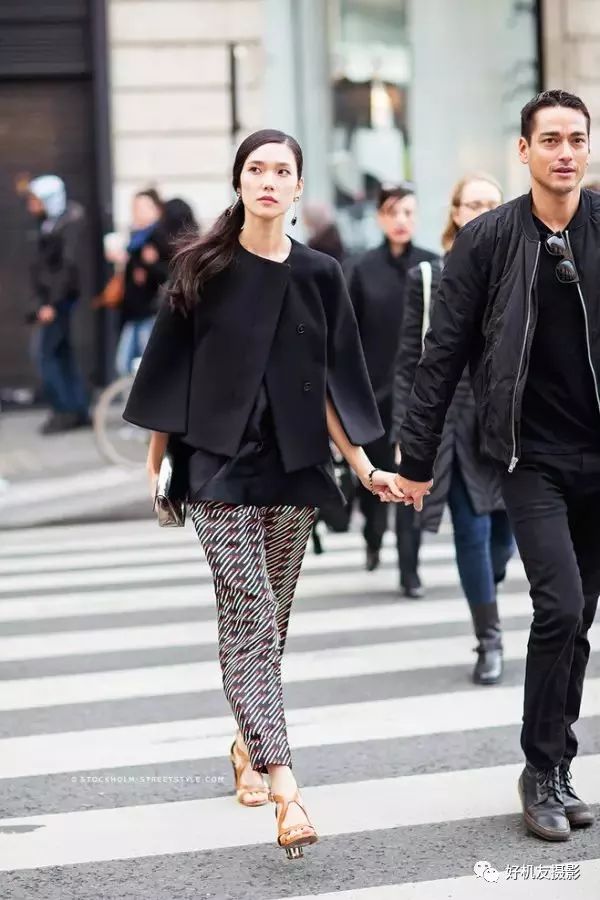 好看的人像摆姿,简单人像拍照摆姿