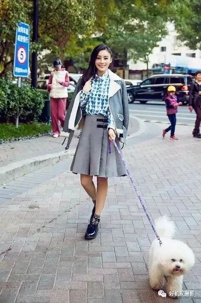 人像摆姿100个技巧坐着半身照,简单人像拍照摆姿