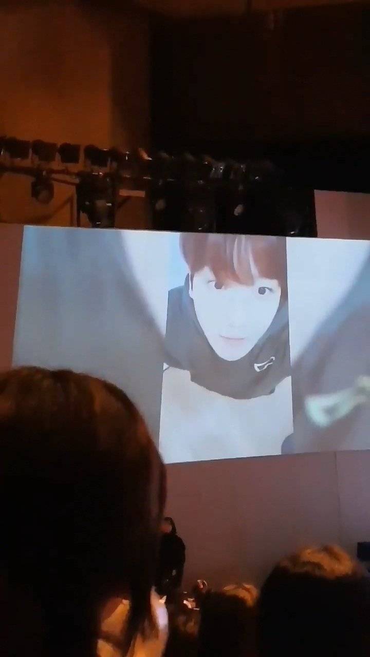 exo11周年粉丝见面会灿烈,exo灿烈准备惊喜哪一期