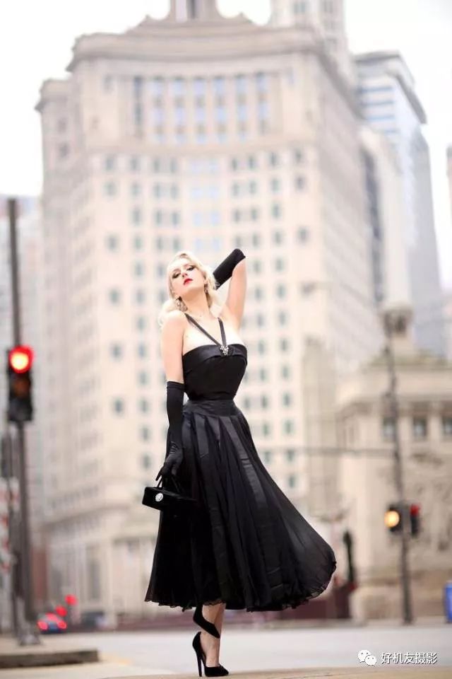 好看的人像摆姿,简单人像拍照摆姿