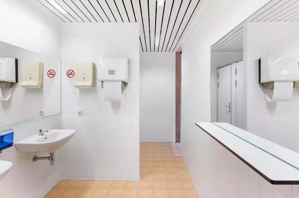 靠抄袭出名小说,从抄袭到创新