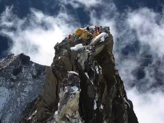 鎴戝績鐩腑鐨勭彔绌嗘湕鐜涘嘲绮剧,鎴戝績鐩腑鐨勭彔绌嗘湕鐜涘嘲