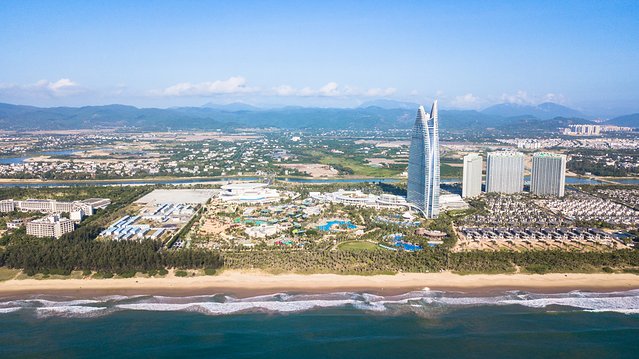 去三亚自由行美食攻略,三亚旅游美食攻略自由行路线推荐