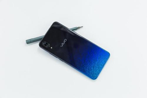 vivox23幻彩版拆解,vivox23幻彩版拆解视频