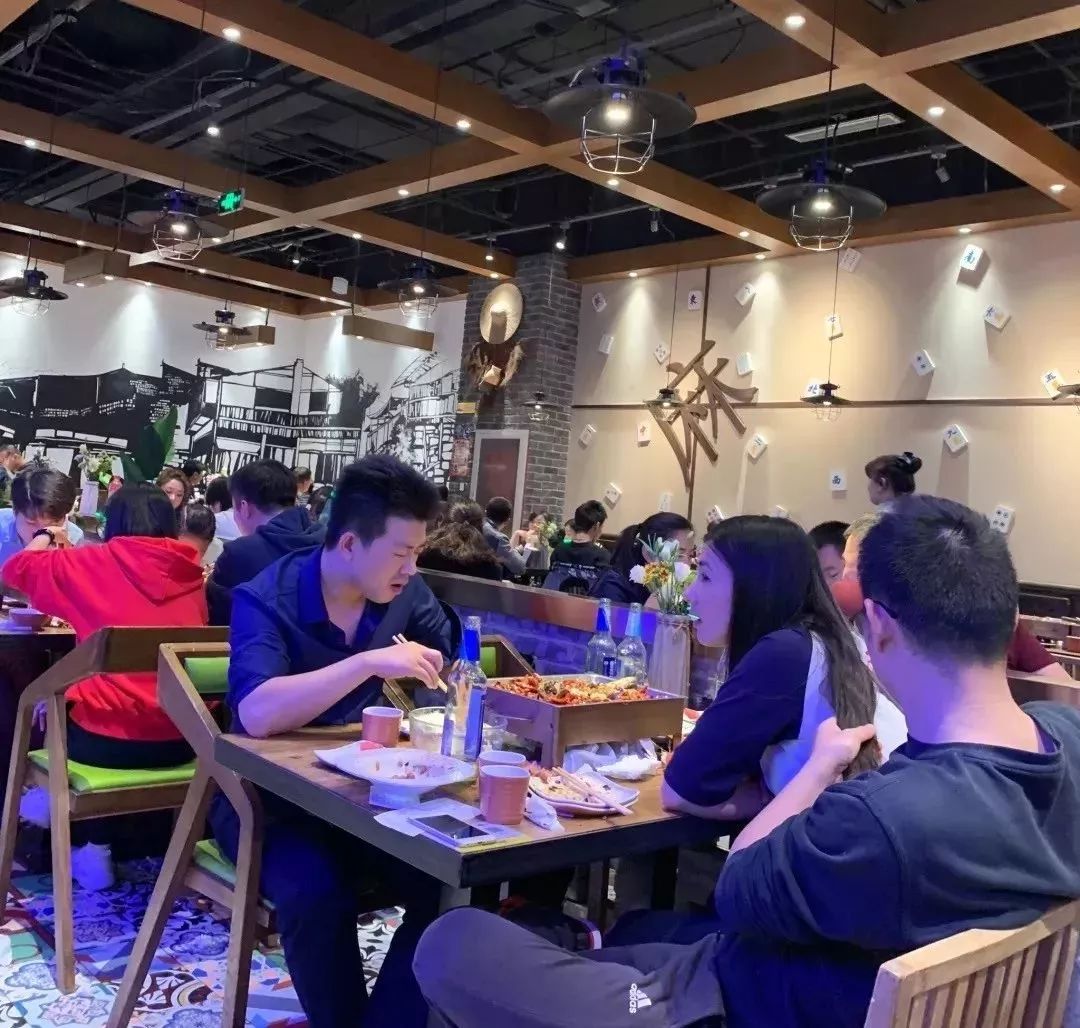 抢注首钢男篮会员「会员权益」之吃喝玩乐优惠福利大放送