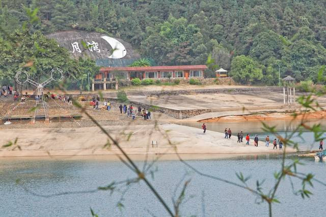 尖叫!包吃包住包玩,2天1夜邀你免费畅玩华南第一湖!