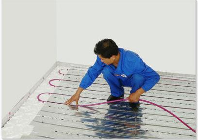 装修好的房子装踢脚暖,家装踢脚暖安装