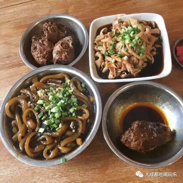 成都兔头一年吃掉多少只,四川每年消耗兔头