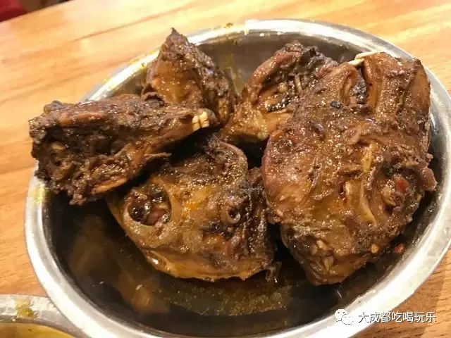 成都兔头一年吃掉多少只,四川每年消耗兔头