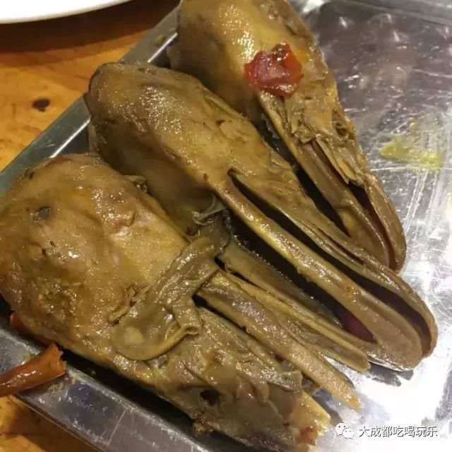 成都兔头一年吃掉多少只,四川每年消耗兔头