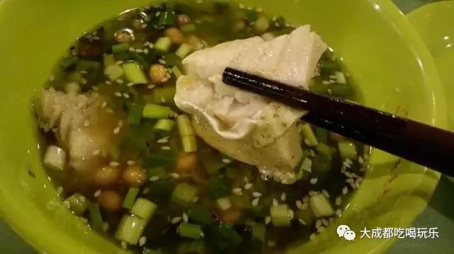 成都兔头一年吃掉多少只,四川每年消耗兔头