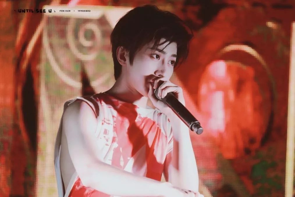 追星族的福音？小伙谎称“圈内人”诈骗