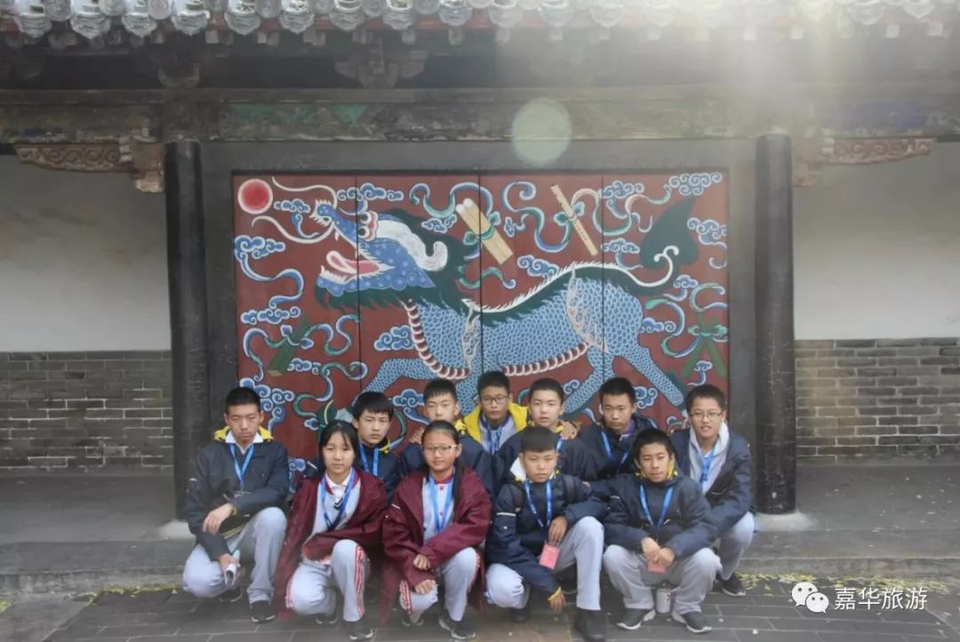 走进孔子故里感受传统文化的气息,走进孔孟之乡探究儒风鲁韵