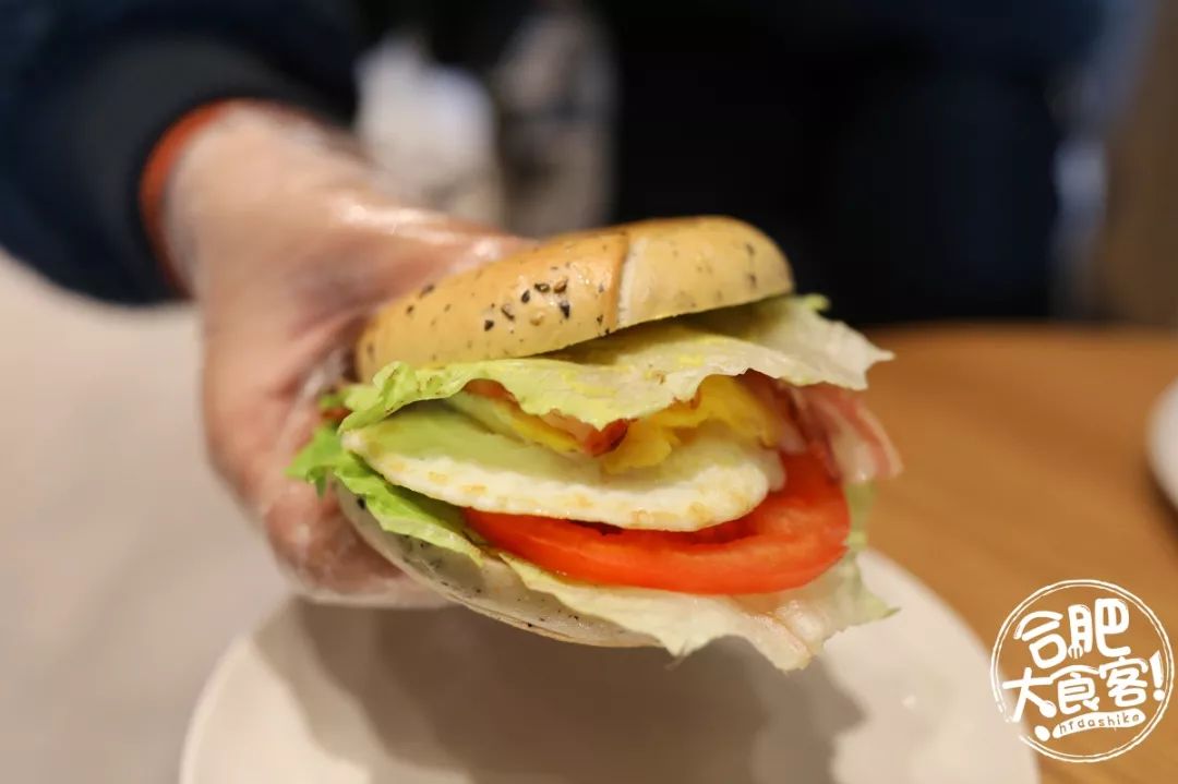 和广电仅隔一条马路的小资咖啡馆，你差点就错过了……