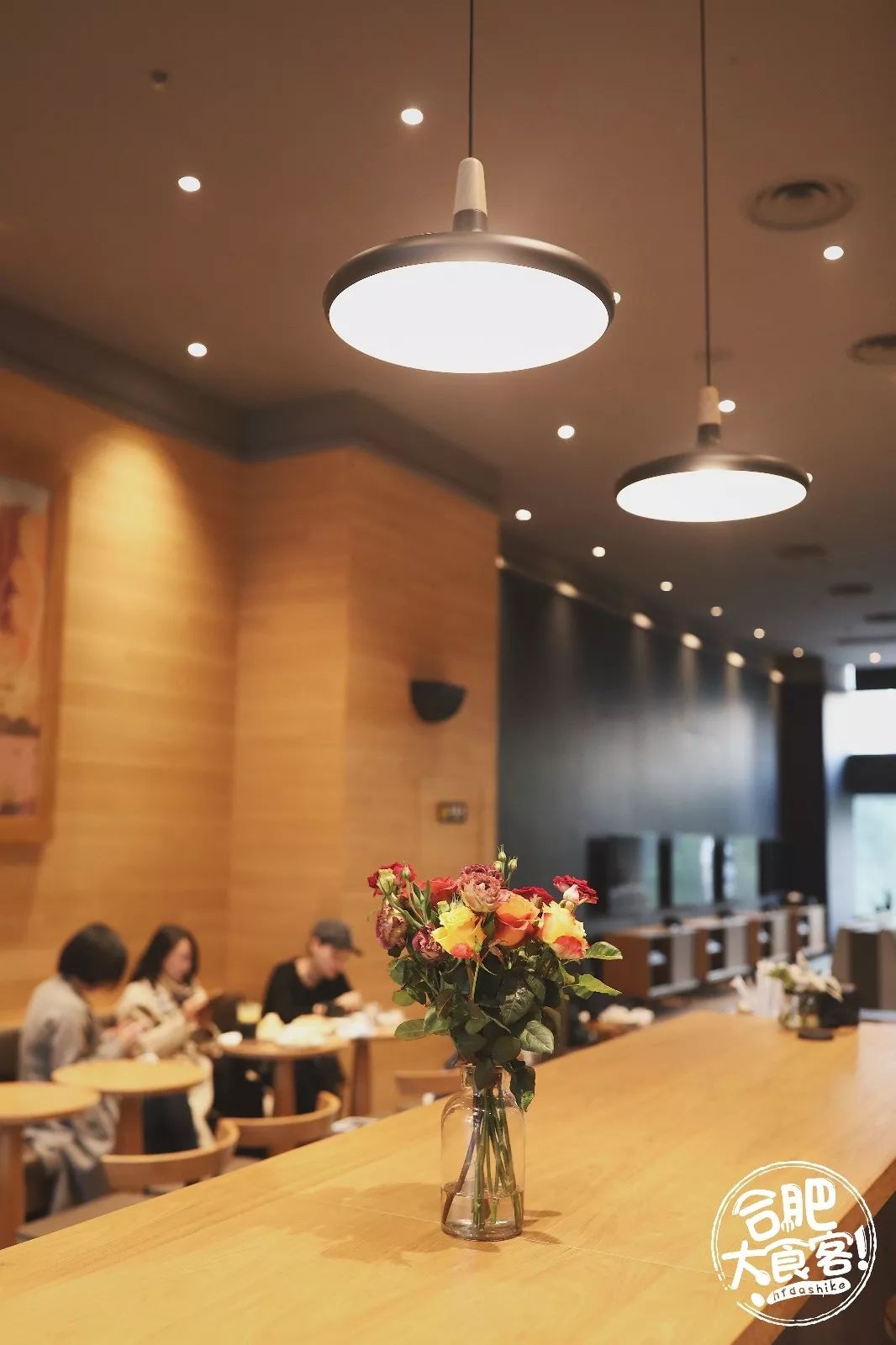 和广电仅隔一条马路的小资咖啡馆，你差点就错过了……