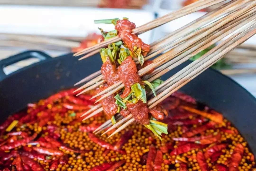 重庆开了几十年的老串串,重庆老牌串串