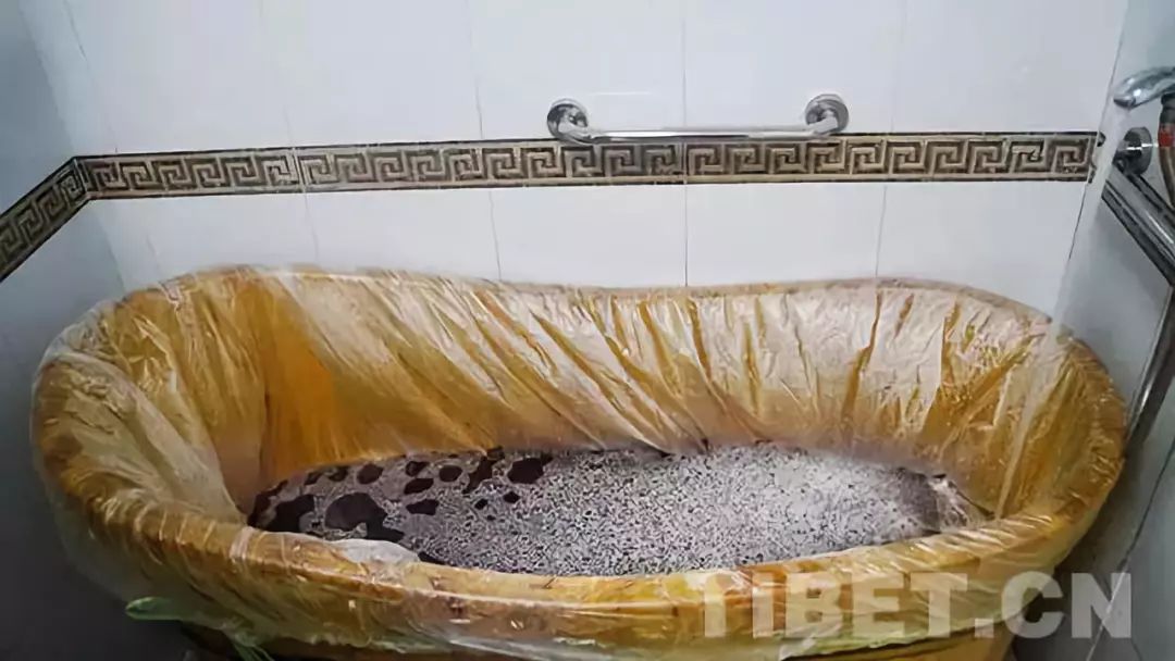 中国最神奇的藏药浴法,泡澡可以治疗哪些疾病