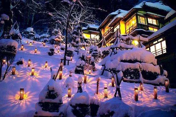 MUJI的这把洗澡刷一问世就让日本妹子着魔，沐浴一定带着它……