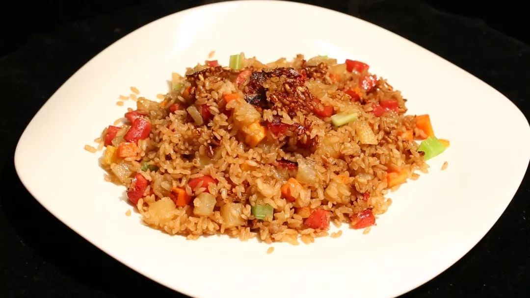 秋冬干燥上火一日三餐怎么吃,秋冬干燥上火喝的汤