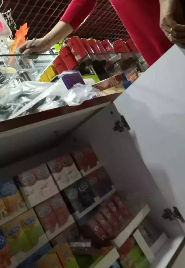 50万盒假避孕套被查成本仅4毛钱,50万盒假冒避孕套