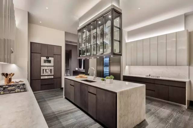 变色灯带和普通灯带设计有区别吗,为什么要设计灯光